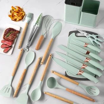 SET UTENSILIOS PRO19 SOLO POR HOY $109.900 🔥👨🏻‍🍳